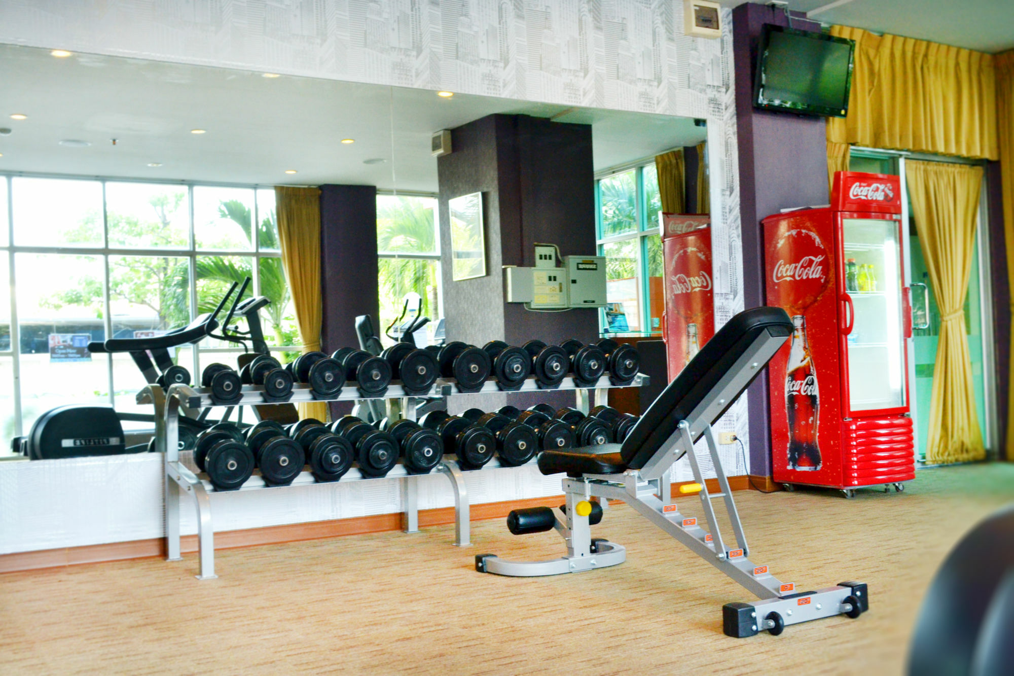 The Color Living Hotel Samut Prakan Exterior photo